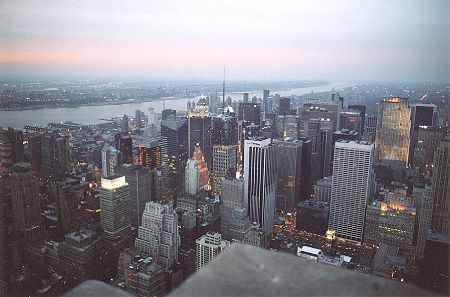 Empire State Building Nacht 03.jpg