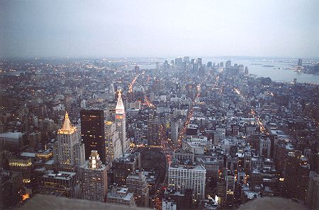 Empire State Building Nacht 07.jpg