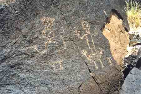 petroglyph2.jpg